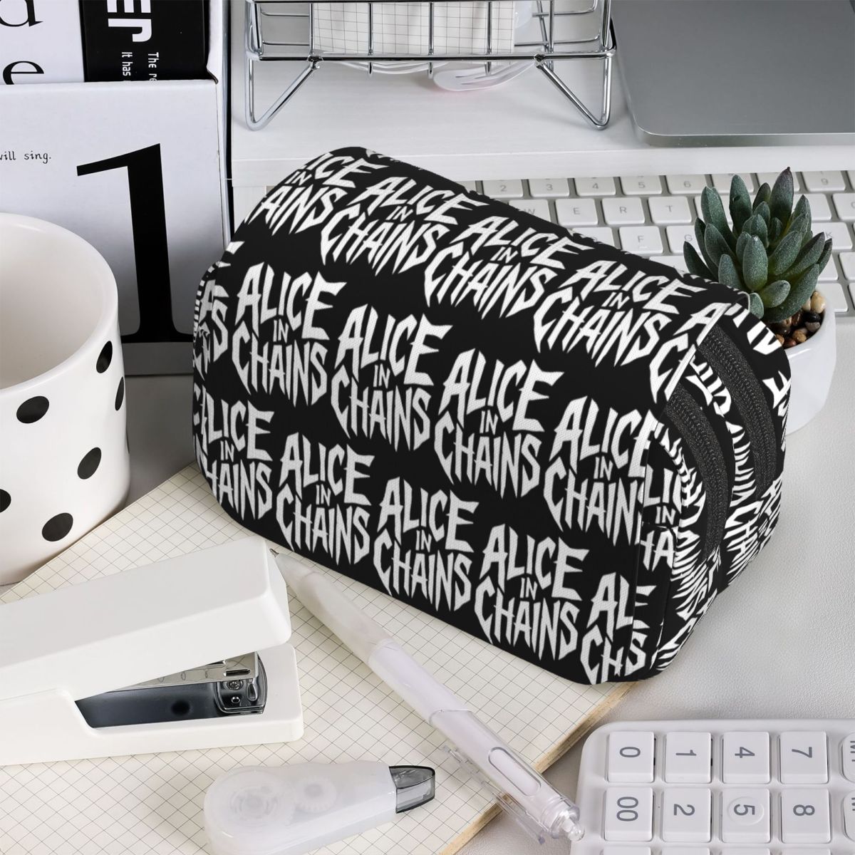 Alice In Chains Rooster Dirt L - Stationery And Office Supply Chain recensie en prijs