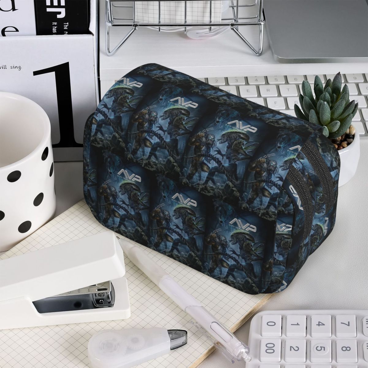 Alien Vs Predator Game Etui vo - Office Supply Vs Stationery recensie en prijs
