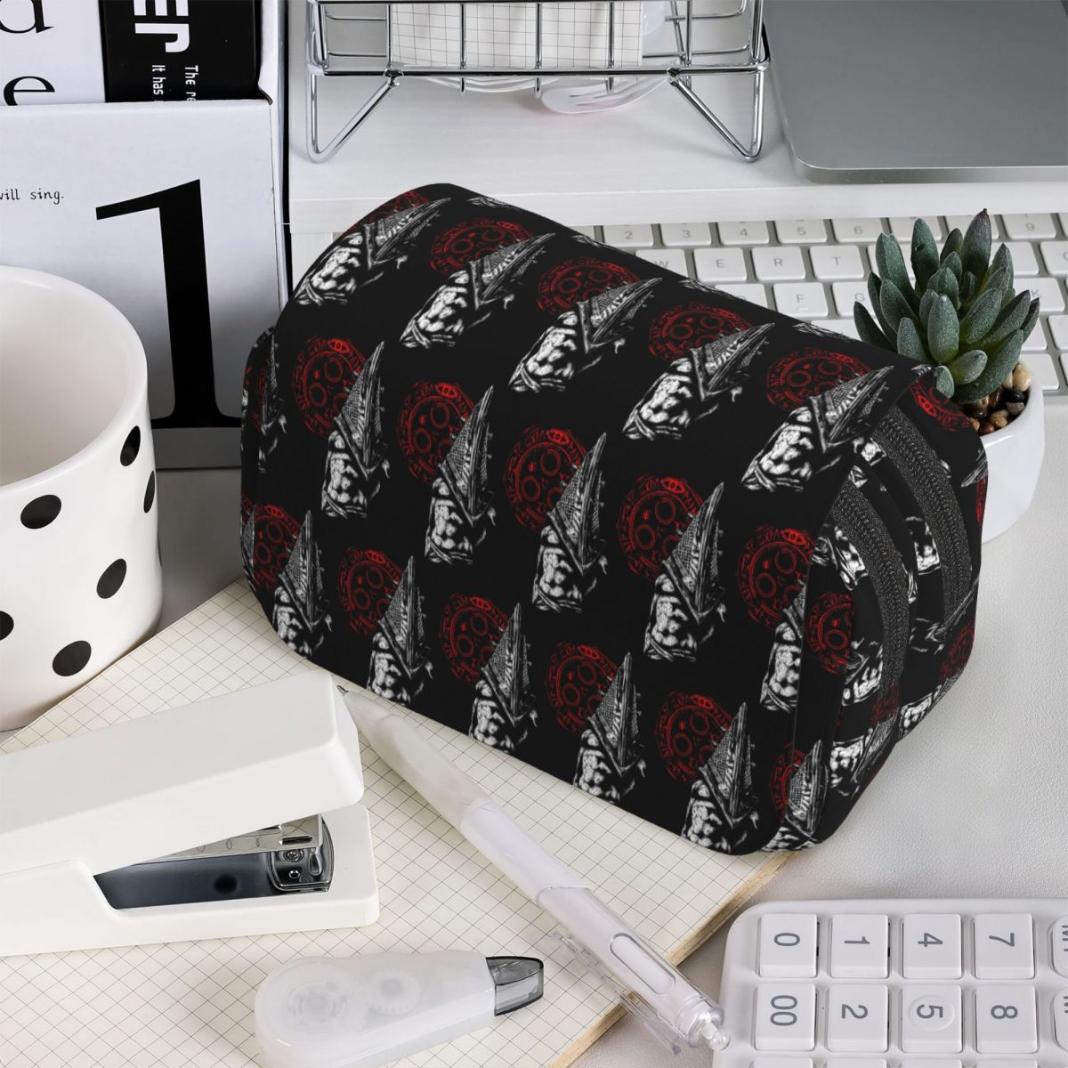 Chain Link And Fog Silent Hill - Stationery And Office Supply Chain recensie en prijs