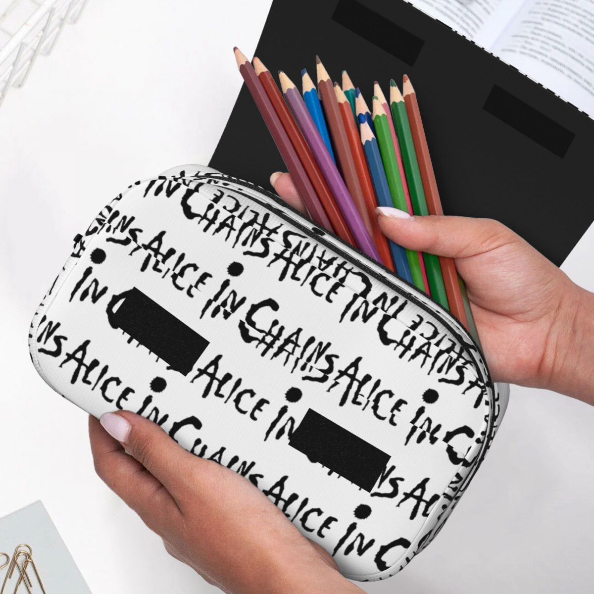Alice In Chains Rooster Dirt L - Stationery And Office Supply Chain recensie en prijs